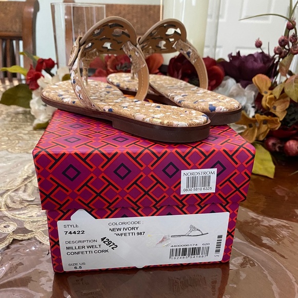 Tory Burch Miller flip flops - Picture 9 of 13